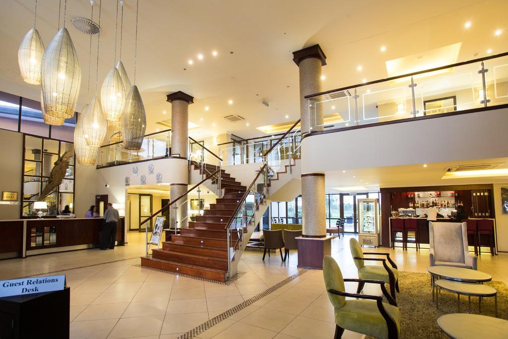 Phakalane Golf Estate Hotel Resort Gaborone Extérieur photo