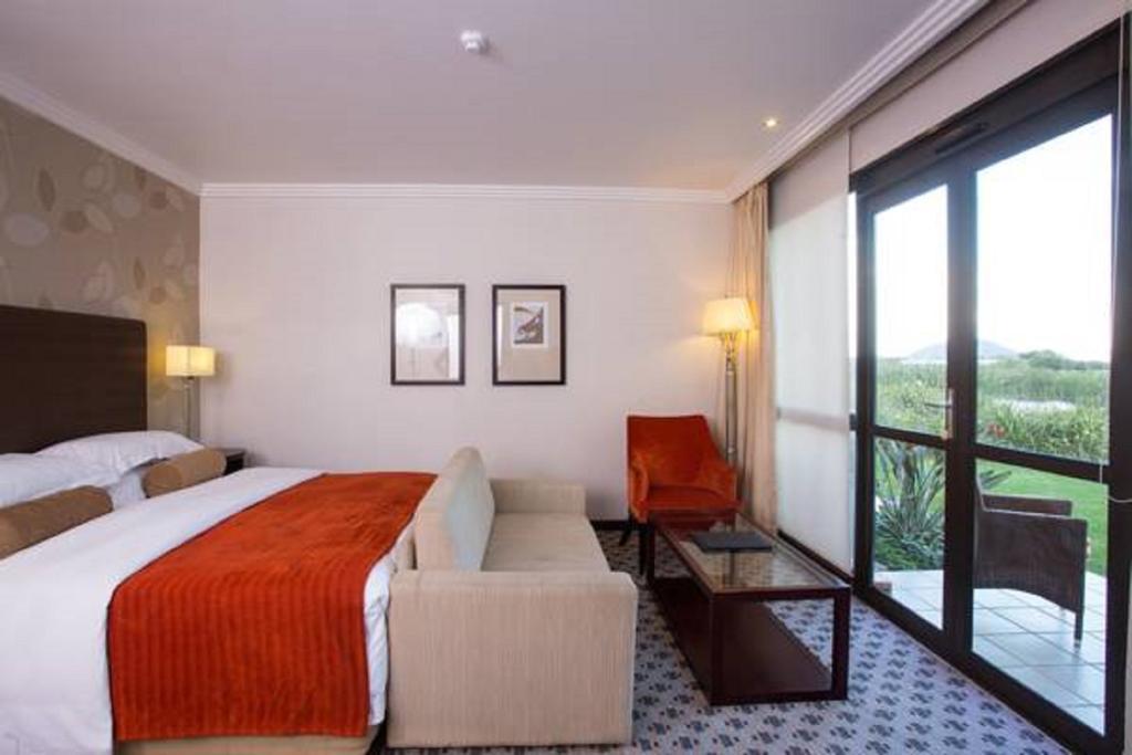 Phakalane Golf Estate Hotel Resort Gaborone Chambre photo