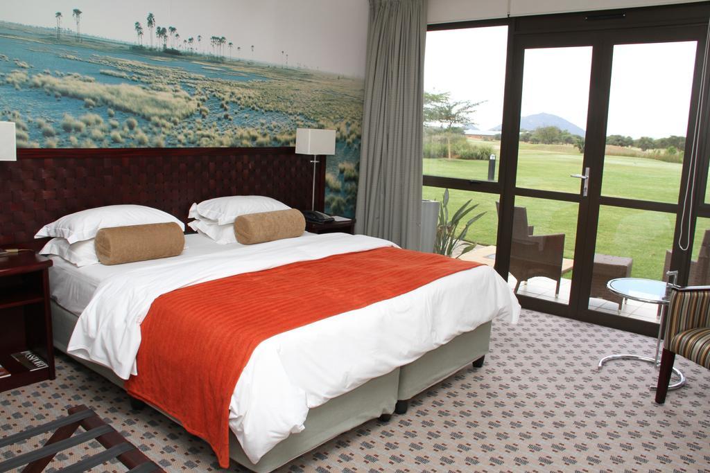 Phakalane Golf Estate Hotel Resort Gaborone Chambre photo